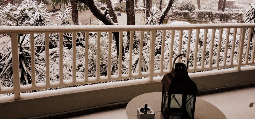 snow 9