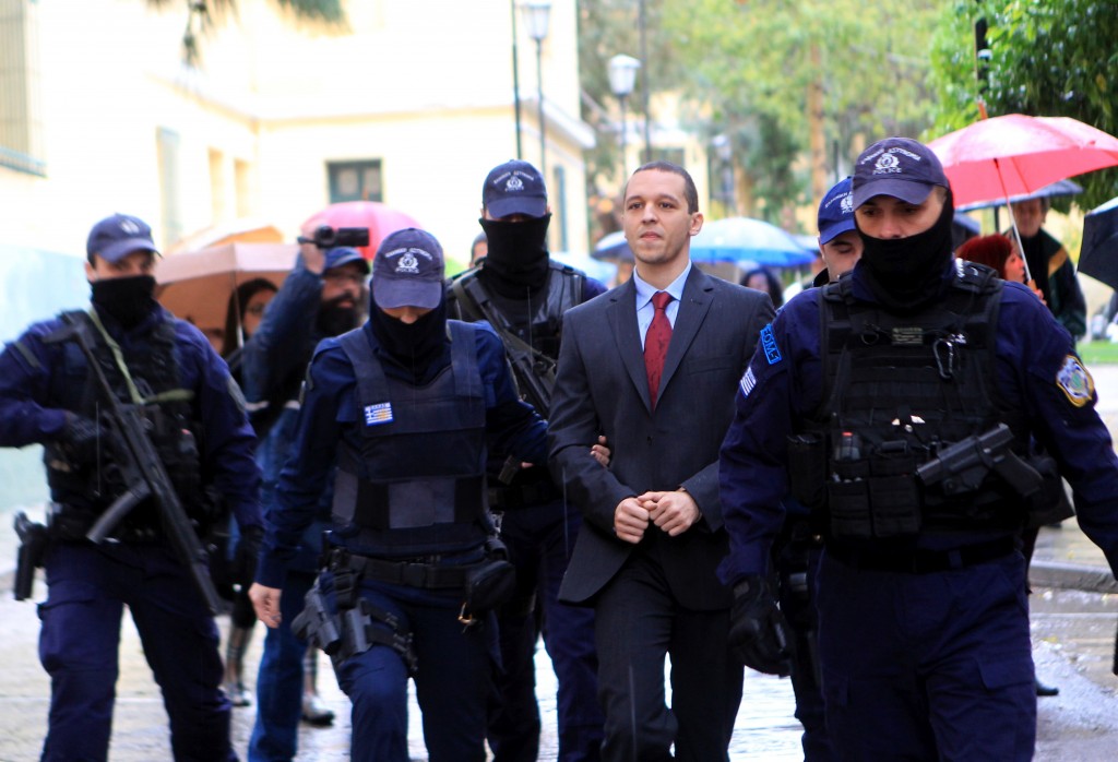 ΔΙΚΗ ΚΑΣΙΔΙΑΡΗ Η ΓΙΑ ΤΟ ΧΑΣΤΟΥΚΙ ΣΤΗΝ ΚΑΝΕΛΛΗ Λ