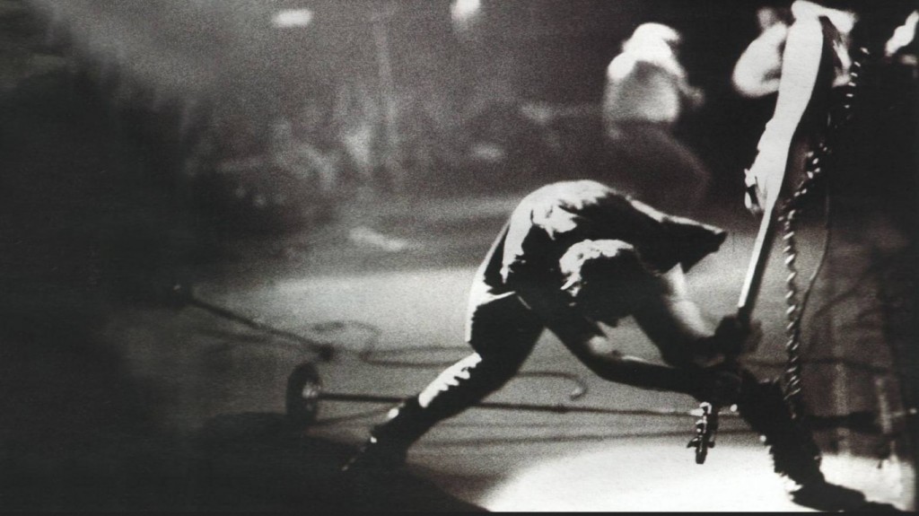 the-clash-london-calling-xpost-rmusicwallpapers