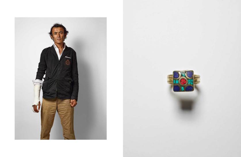 things-they-carried-refugees-nickelsdorf-james-mollison-051