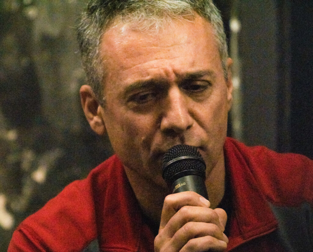 Ekdilossi_simfono_booze_AlkisDelantonis