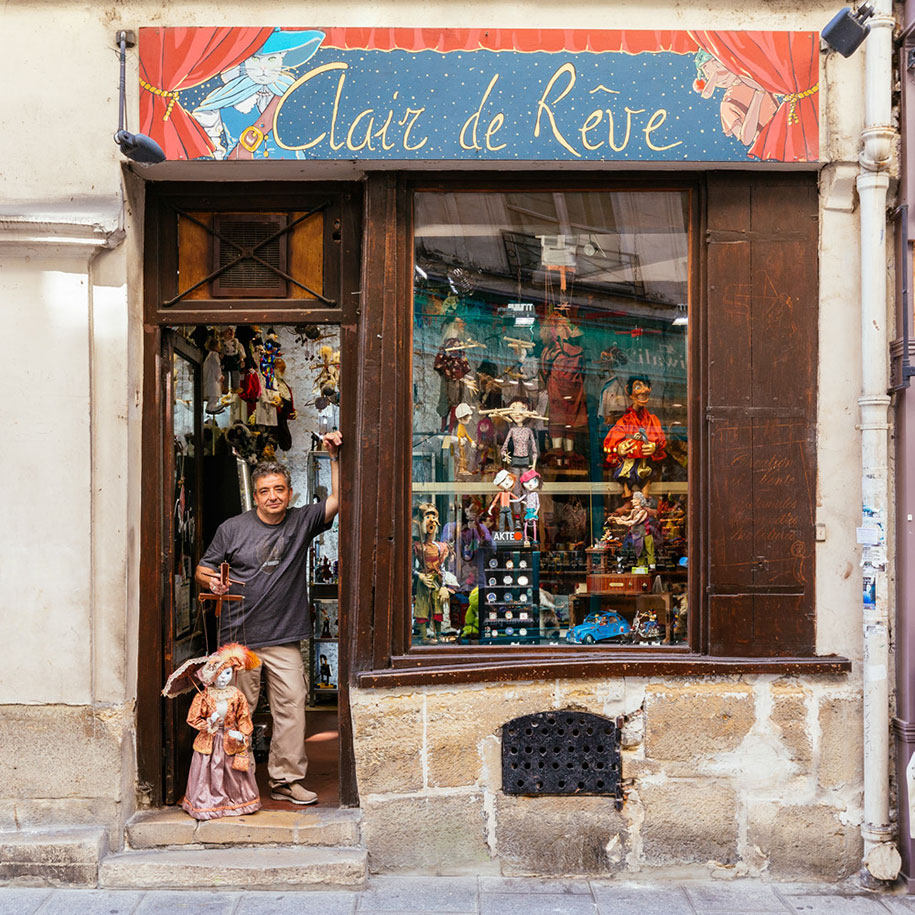 storefronts-paris-re-tale-pixartprinting-sebastian-erras-11