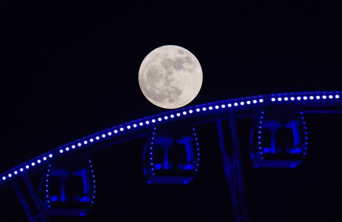 05_supermoon_gallery-ngsversion-1479142813920-adapt-676-1