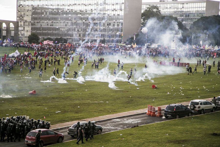 brasil-protestos-pec-02